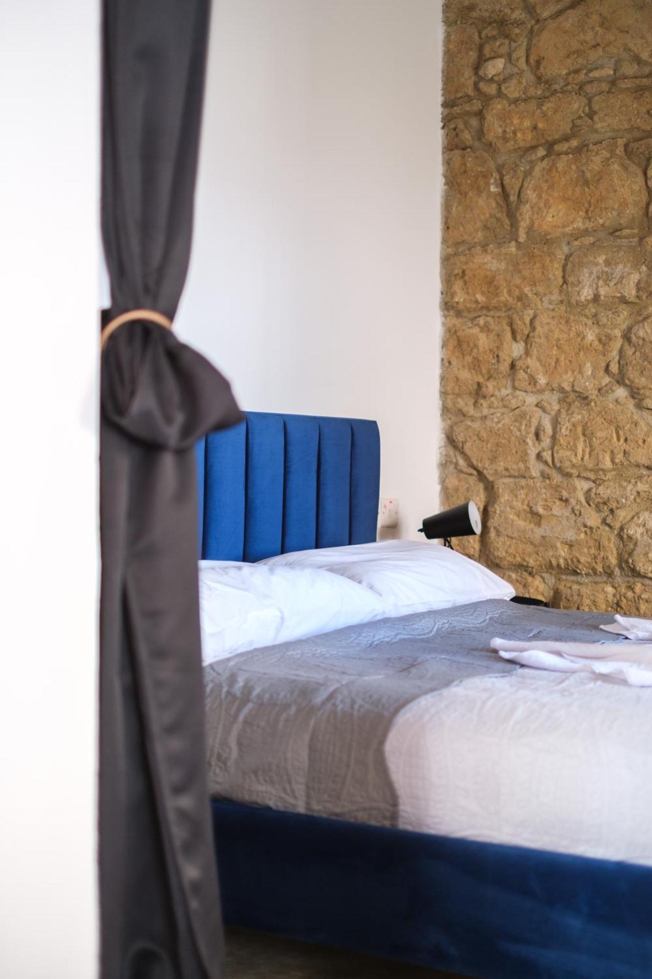 Royal Stay Luxury Homes Paphos Zimmer foto